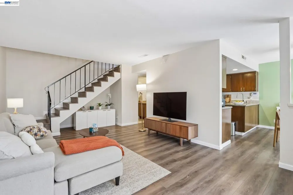 2537 Blue Rock Ct San Jose, CA 95133