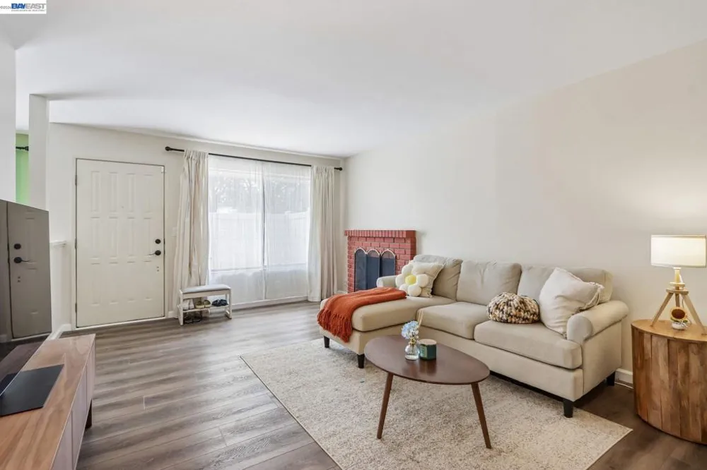2537 Blue Rock Ct San Jose, CA 95133