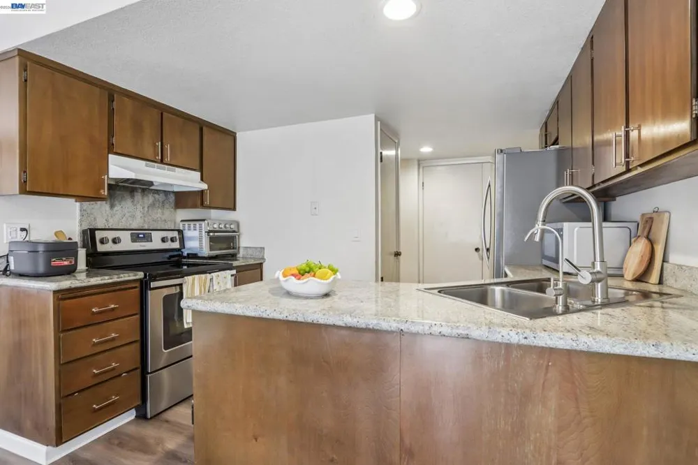 2537 Blue Rock Ct San Jose, CA 95133