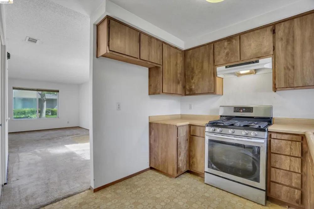 1651 Monterey Dr Livermore, CA 94551