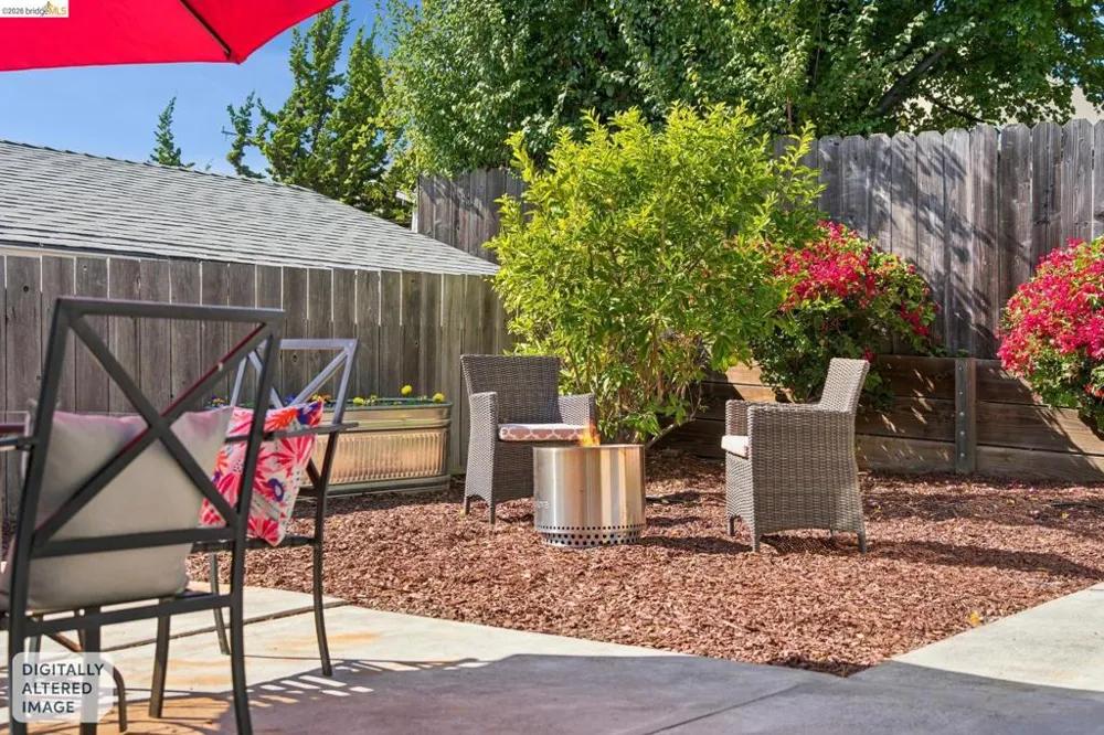 1390 E 31St St Oakland, CA 94602