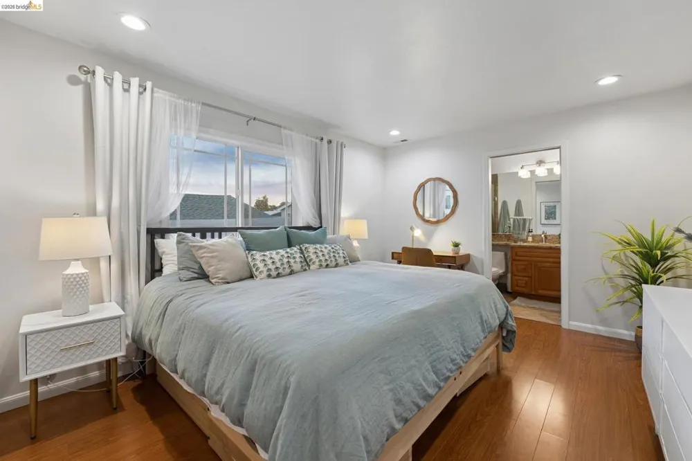 1390 E 31St St Oakland, CA 94602