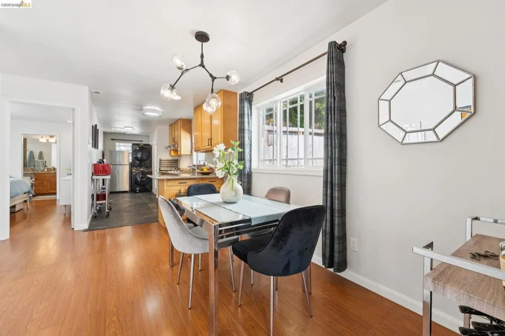 1390 E 31St St Oakland, CA 94602