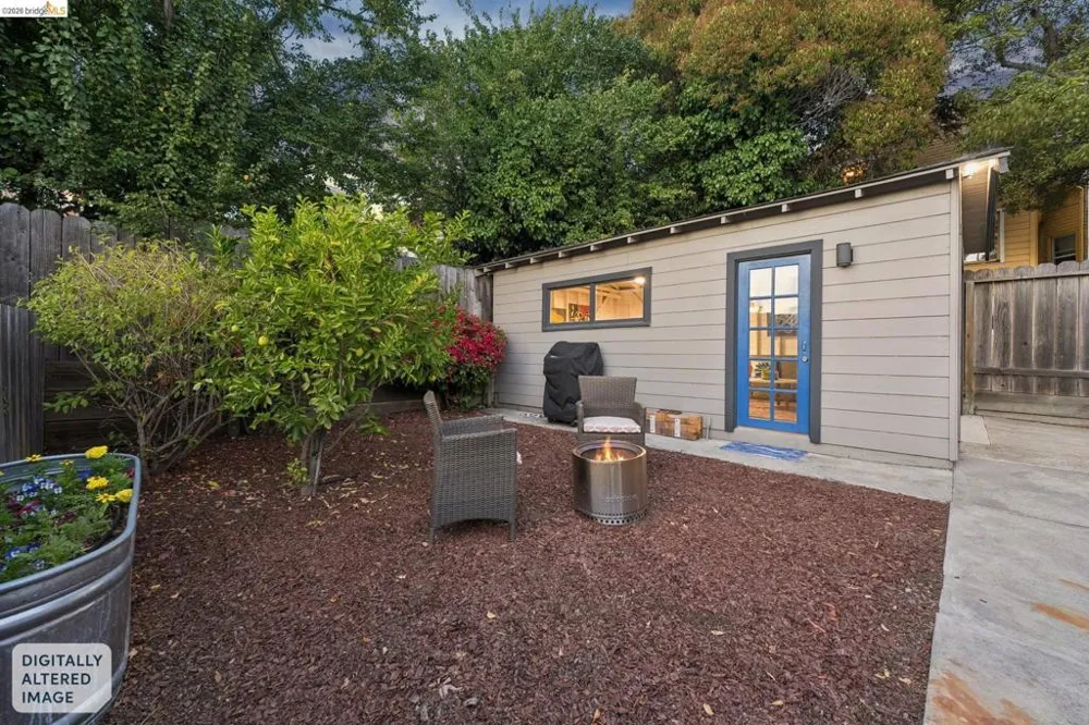1390 E 31St St Oakland, CA 94602