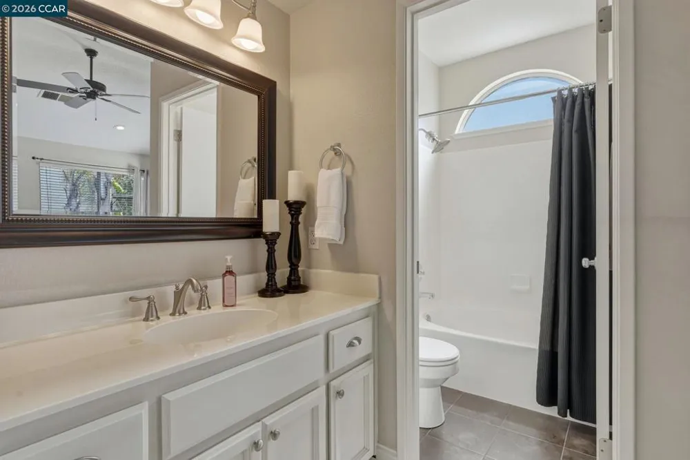 1713 Fairhaven Ct Oakley, CA 94561
