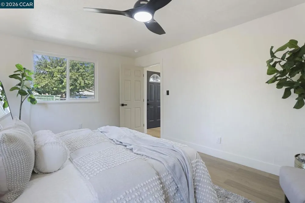 196 N Bella Monte Ave Bay Point, CA 94565
