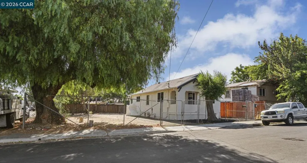 196 N Bella Monte Ave Bay Point, CA 94565