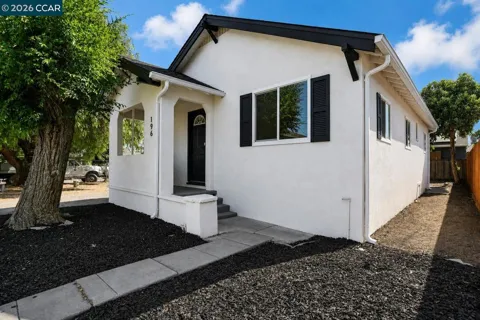 196 N Bella Monte Ave