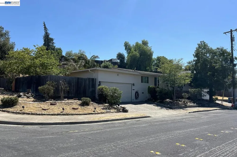 632 Shaddick Antioch, CA 94509