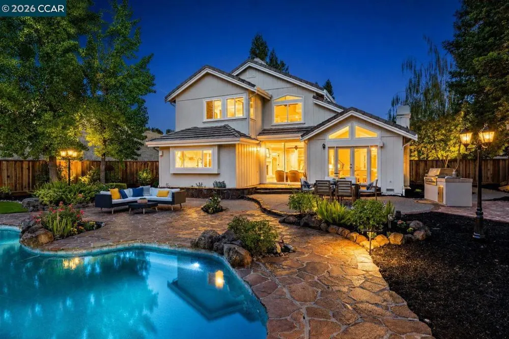 645 Birchwood Ct Danville, CA 94506