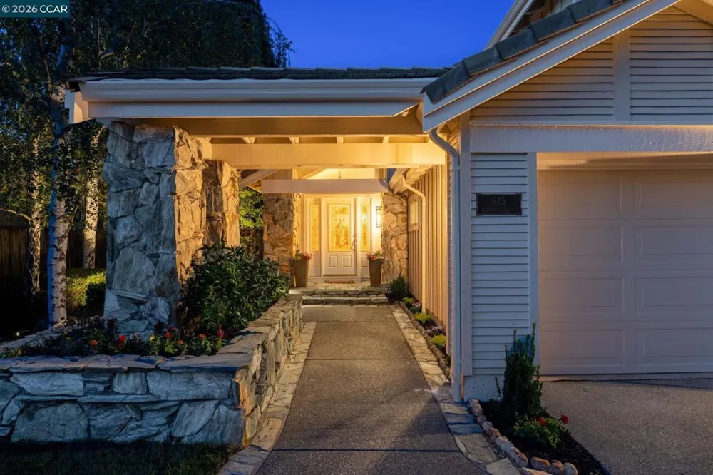 645 Birchwood Ct Danville, CA 94506