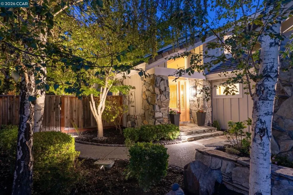 645 Birchwood Ct Danville, CA 94506