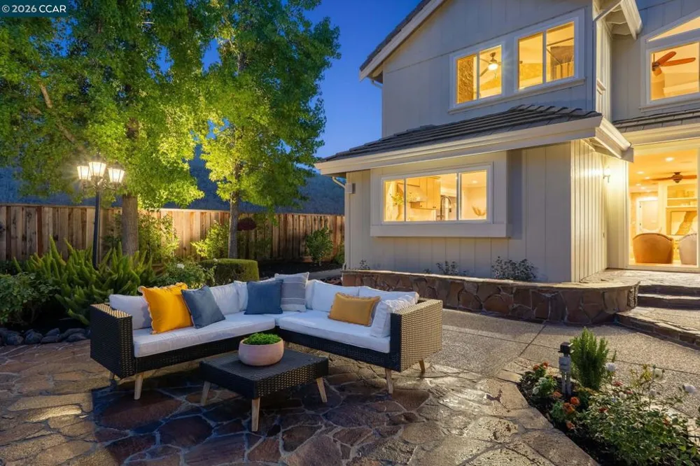 645 Birchwood Ct Danville, CA 94506