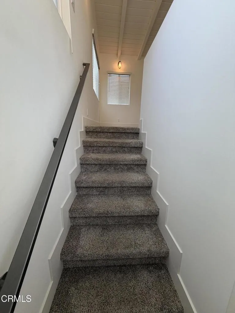 1164 Shelburn Lane Ventura, CA 93001