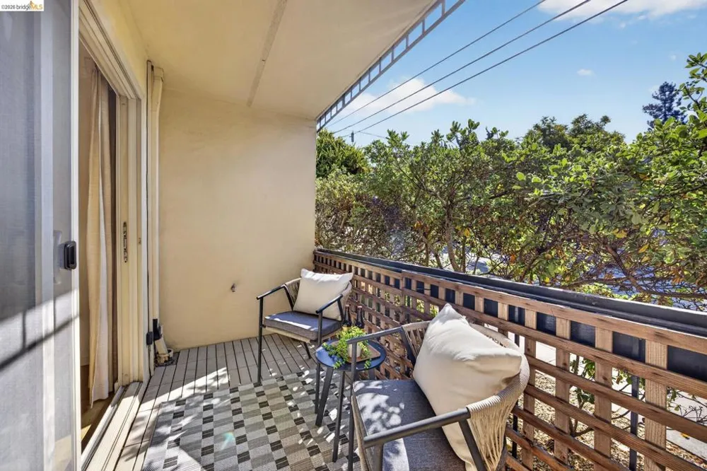 555 Jean St #319 Oakland, CA 94610