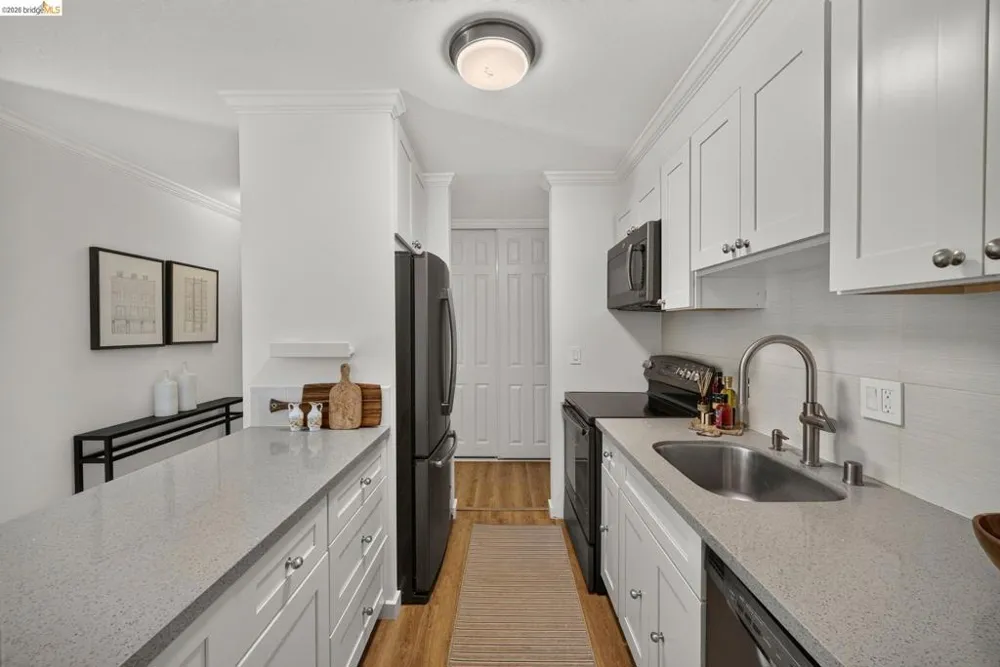 555 Jean St #319 Oakland, CA 94610