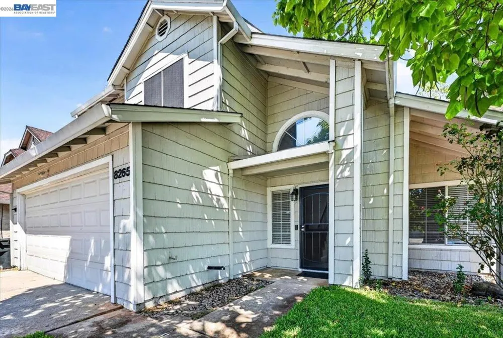 8265 Calla Way Sacramento, CA 95828