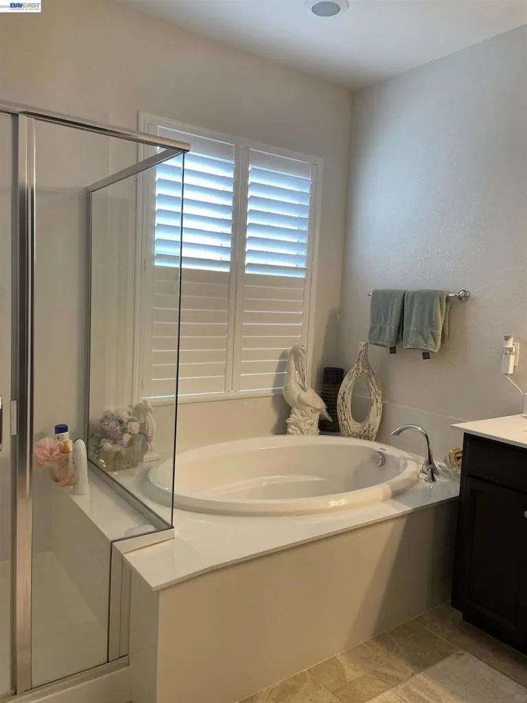 7001 Sitka Court Vacaville, CA 95687