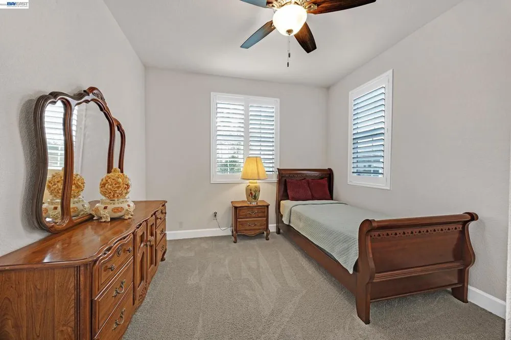7001 Sitka Court Vacaville, CA 95687