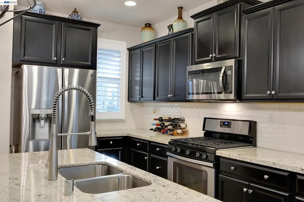 7001 Sitka Court Vacaville, CA 95687