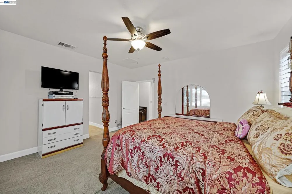 7001 Sitka Court Vacaville, CA 95687
