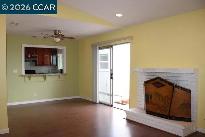 190 Iris Rd Hercules, CA 94547