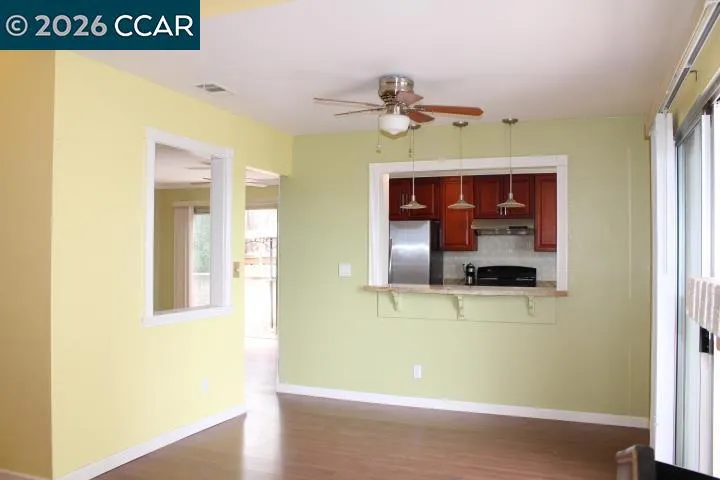 190 Iris Rd Hercules, CA 94547