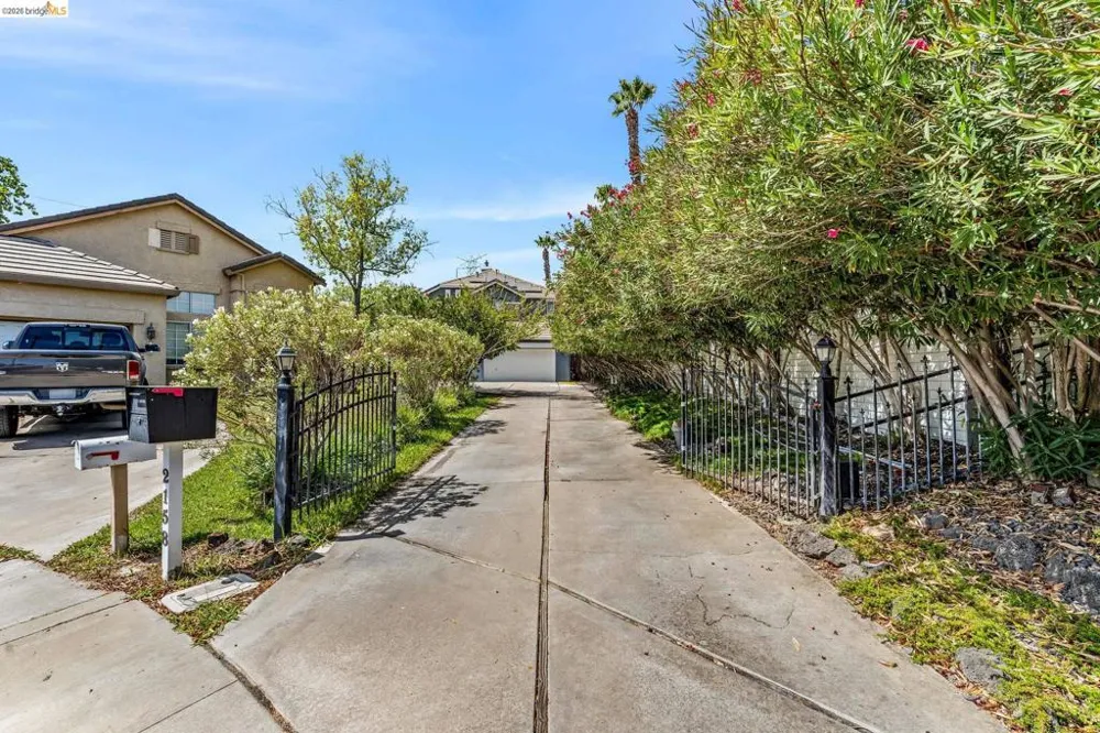 2158 Newport Ct Discovery Bay, CA 94505