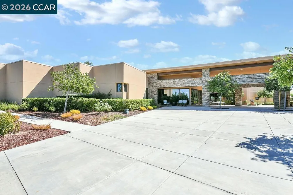 1083 Pomerol Cir Brentwood, CA 94513