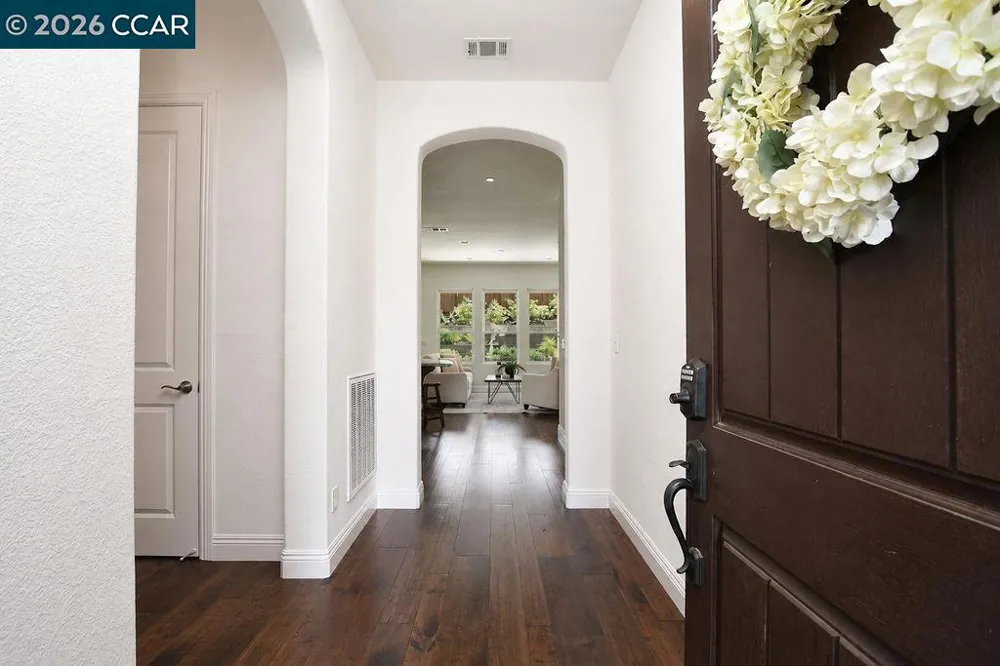 1083 Pomerol Cir Brentwood, CA 94513