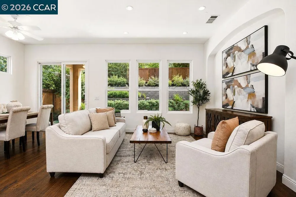 1083 Pomerol Cir Brentwood, CA 94513