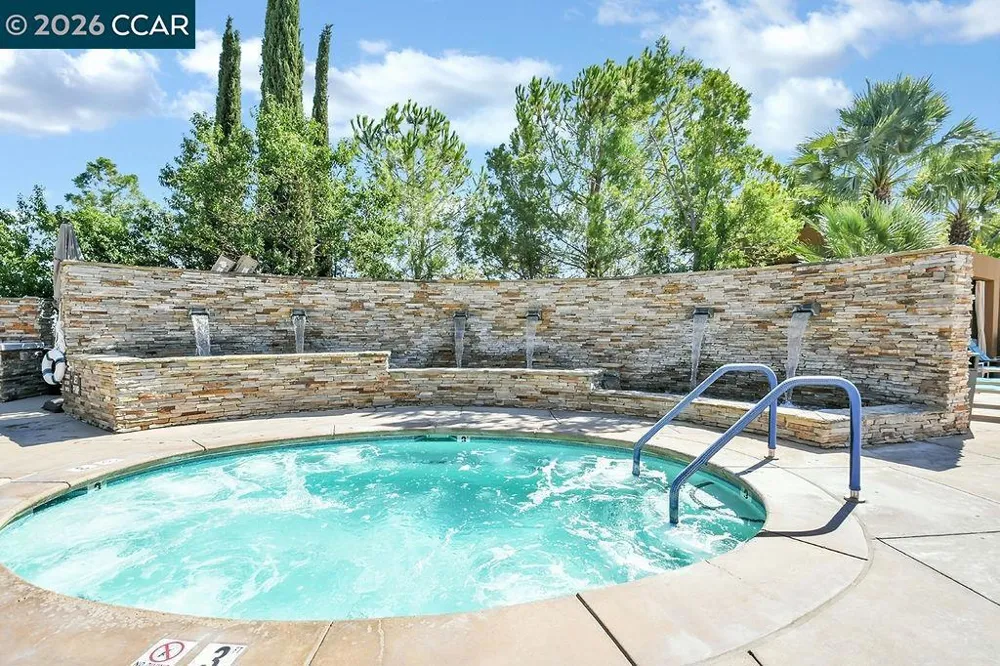 1083 Pomerol Cir Brentwood, CA 94513