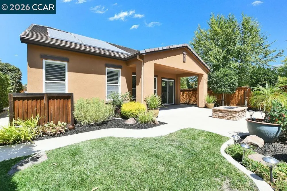 1083 Pomerol Cir Brentwood, CA 94513