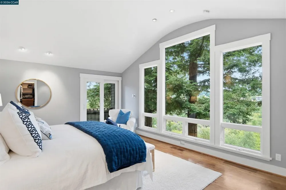 16 Valley View Ln Orinda, CA 94563