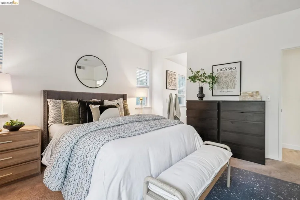 255 Florence Ct Hercules, CA 94547
