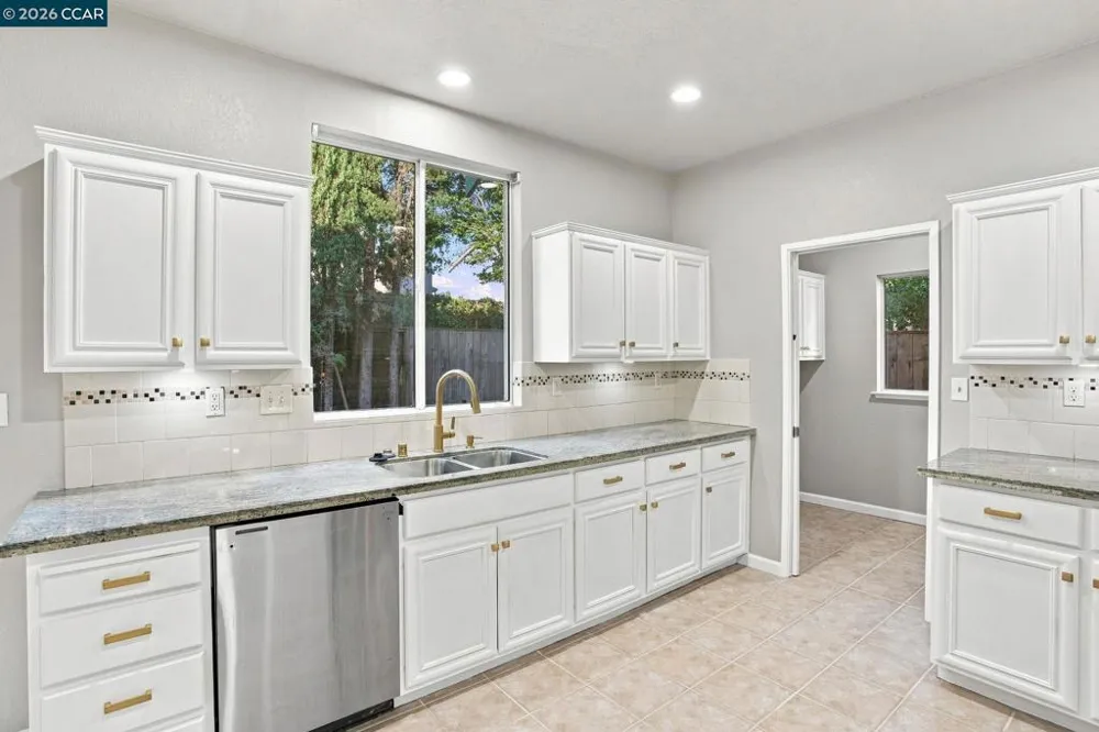 5683 Vintage Cir Stockton, CA 95219