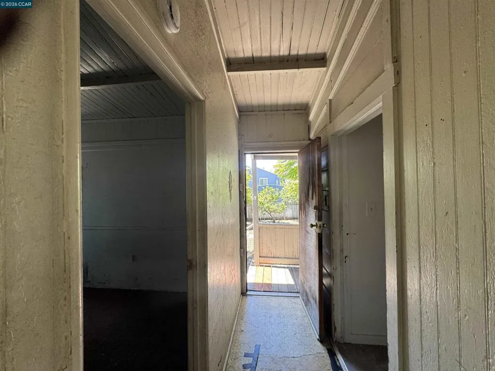 3513 Adeline St Oakland, CA 94608