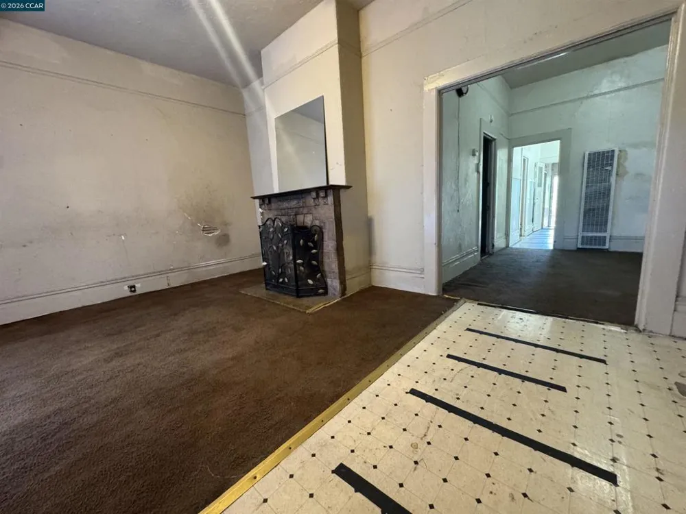 3513 Adeline St Oakland, CA 94608