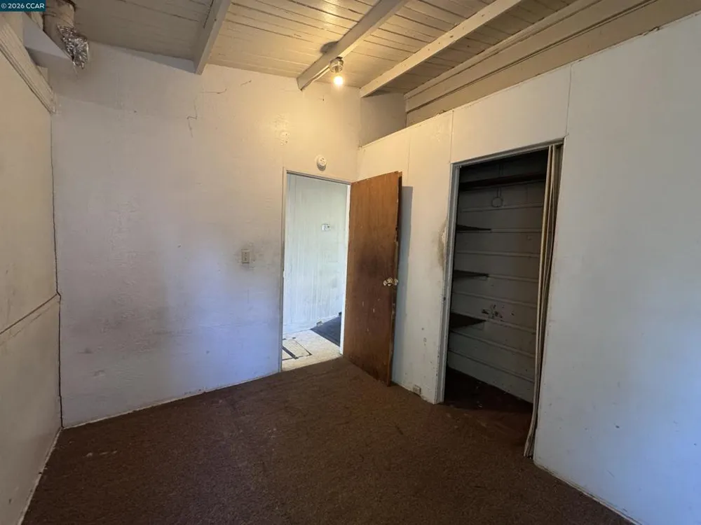 3513 Adeline St Oakland, CA 94608
