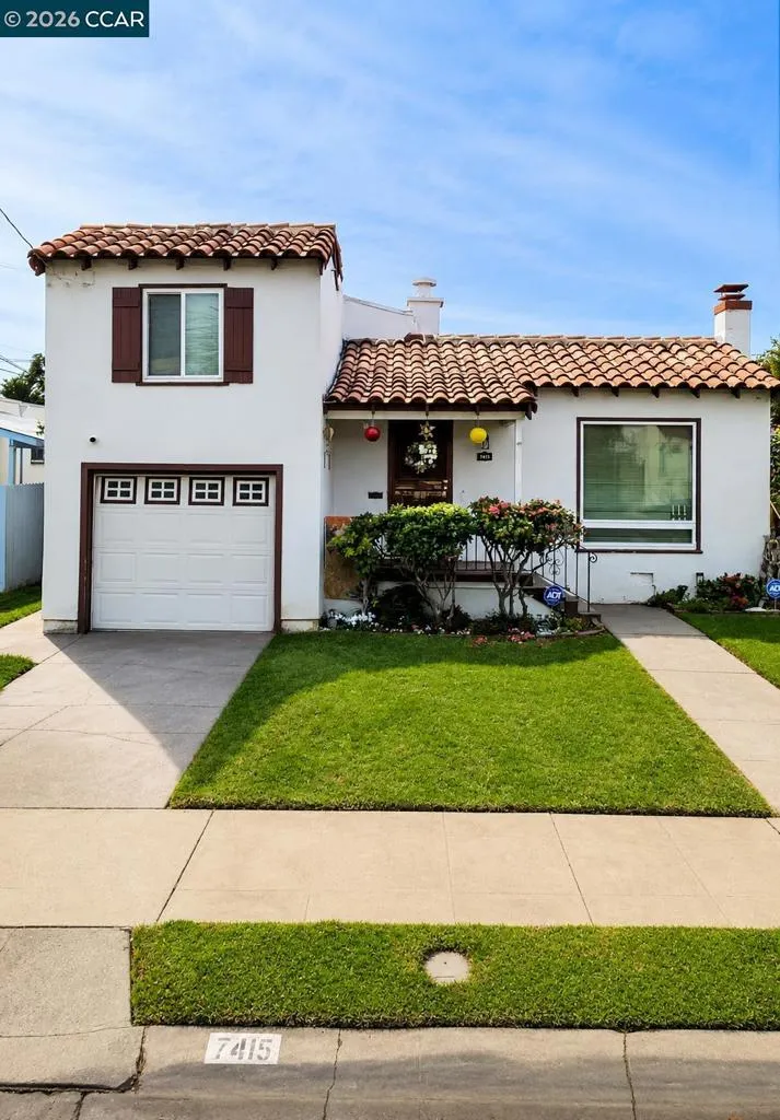 7415 Deerwood Ave Oakland, CA 94605