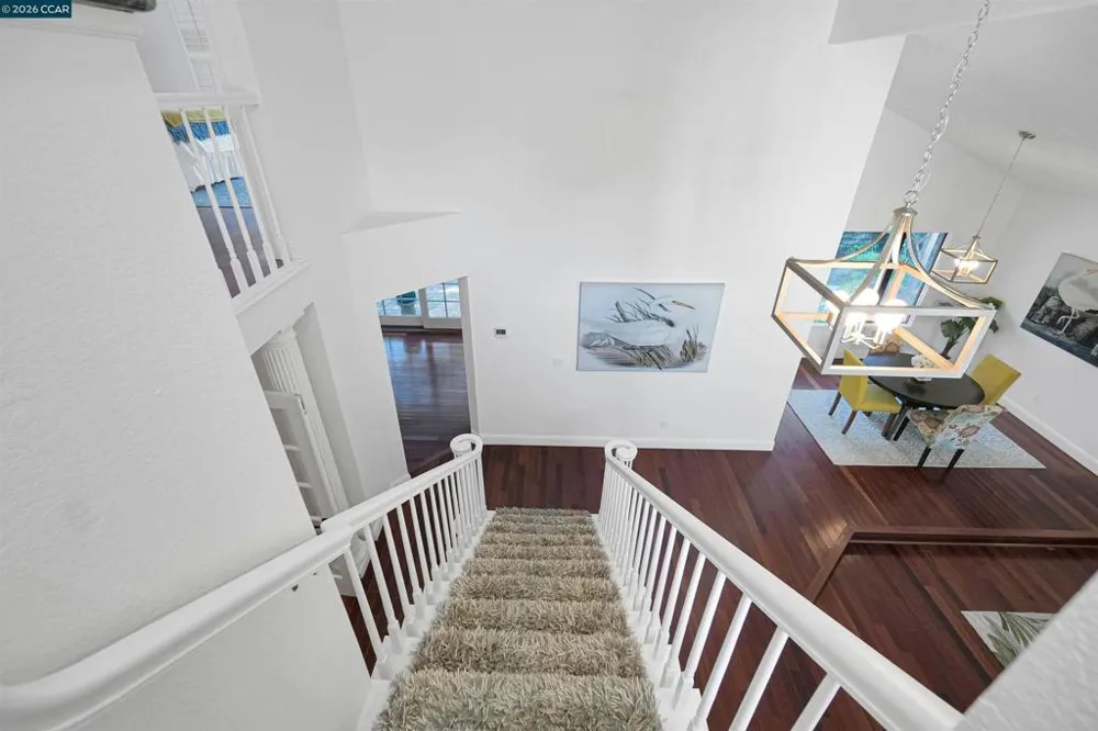 100 Opal Ct Hercules, CA 94547