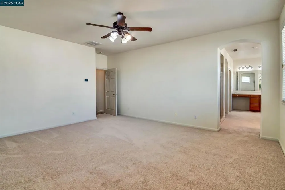 30 Echo Ct Patterson, CA 95363