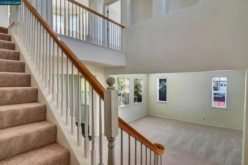 30 Echo Ct Patterson, CA 95363