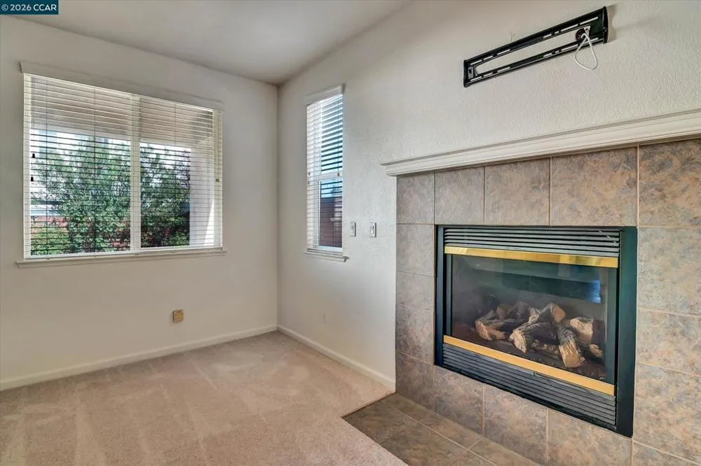30 Echo Ct Patterson, CA 95363