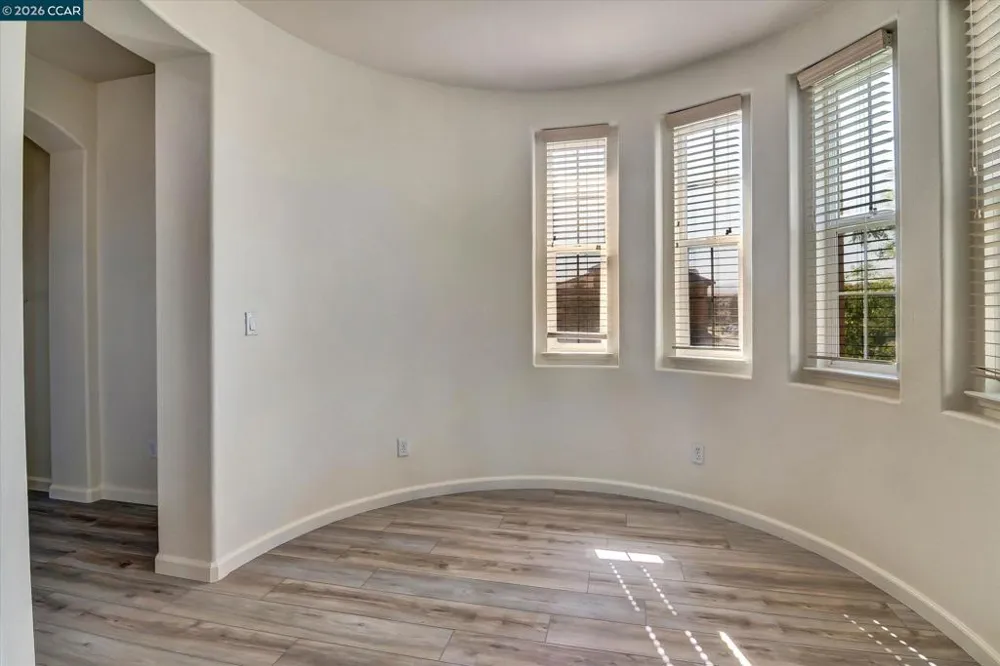 30 Echo Ct Patterson, CA 95363