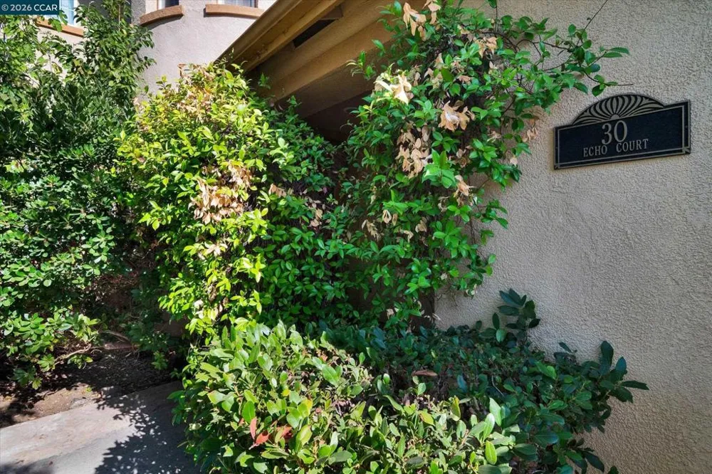 30 Echo Ct Patterson, CA 95363