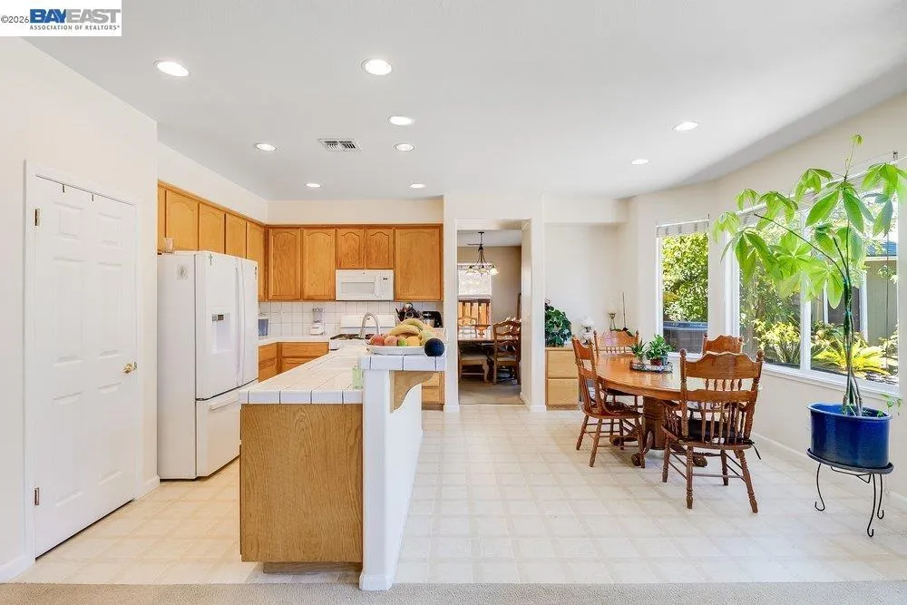 4746 Mammouth Ln Oakley, CA 94561
