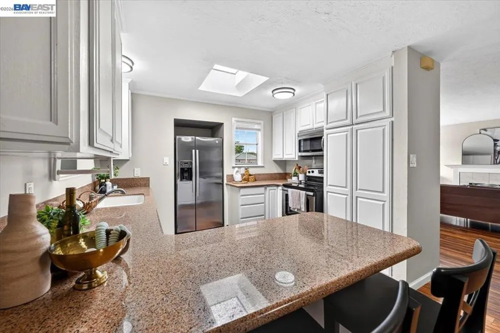 982 Ventura Ave Livermore, CA 94551
