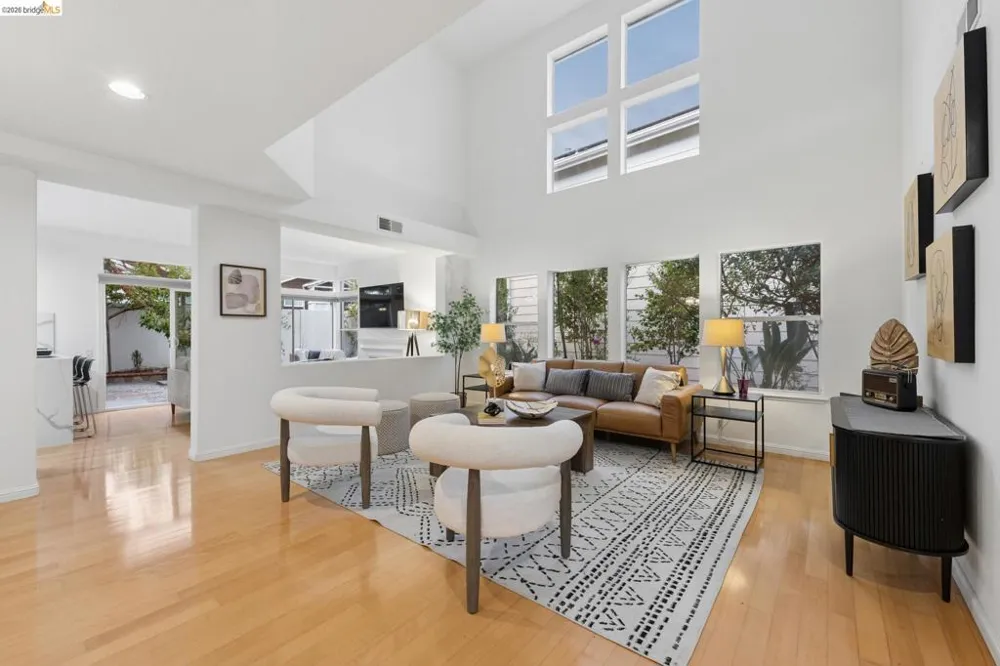 65 Seagull Dr Richmond, CA 94804