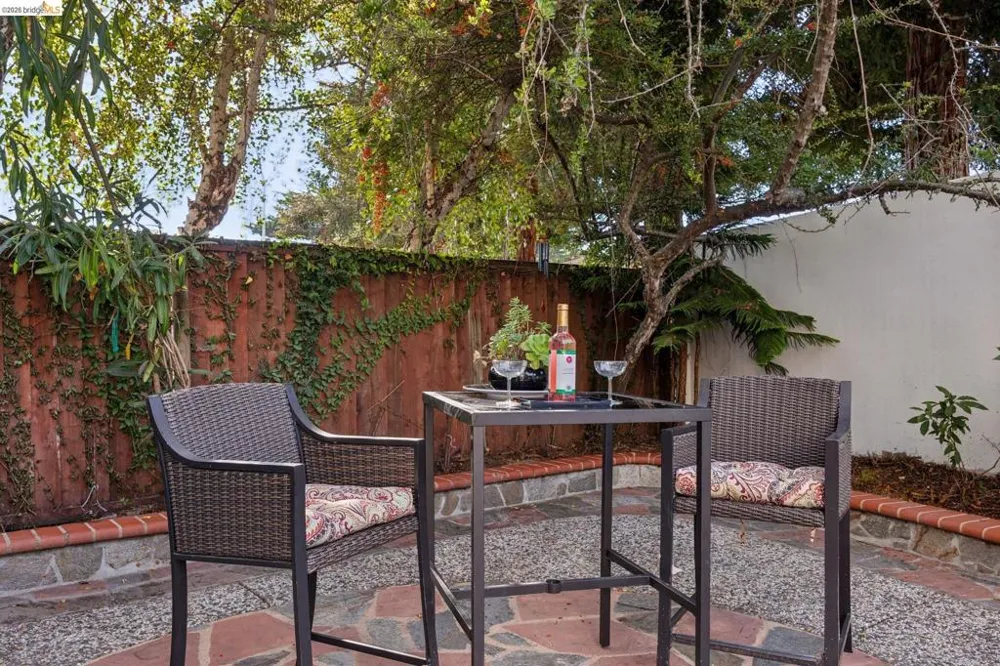65 Seagull Dr Richmond, CA 94804